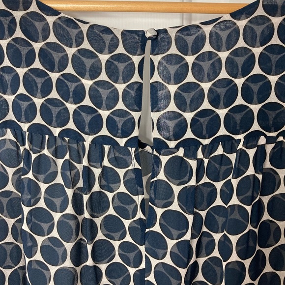 Club Monaco 100% Silk Sheer Blouse - Picture 7 of 9